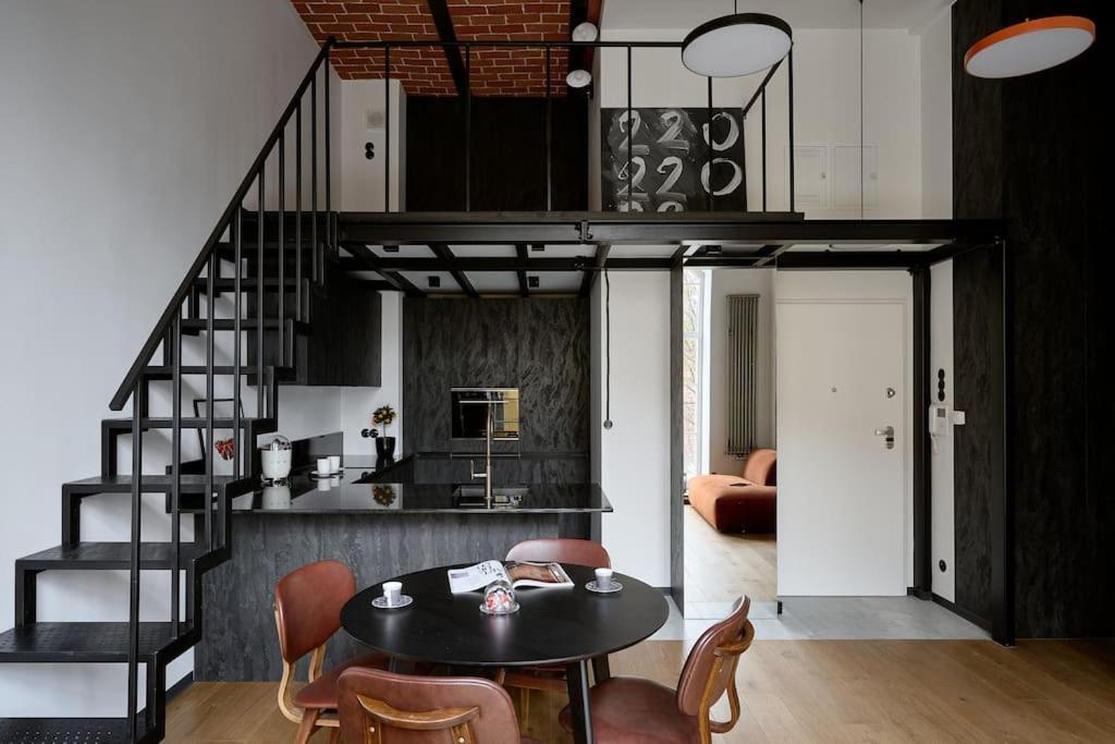 Loft Industrialny Przy Bulwarze Staromiejskim Apartment Wroclaw Exterior photo